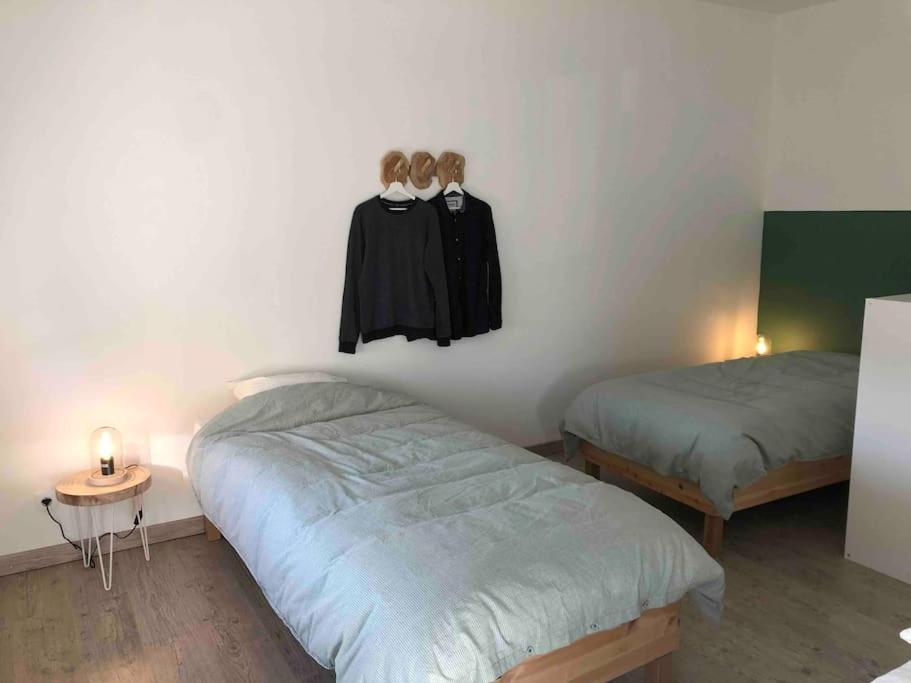 Maison Sur La Place Du Village D'Ourville En Caux ภายนอก รูปภาพ