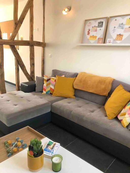 Maison Sur La Place Du Village D'Ourville En Caux ภายนอก รูปภาพ